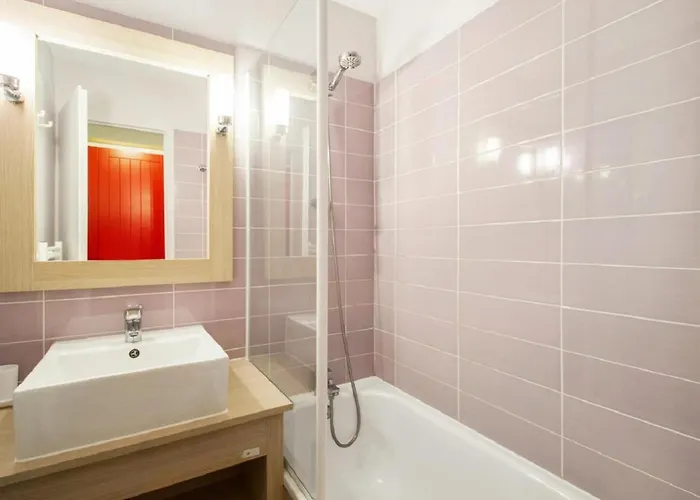 - Maeva Moliets-et-Maa